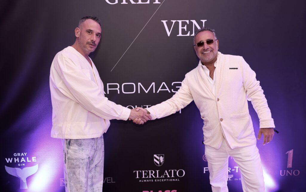 GREYVENAROMA360SAT0130